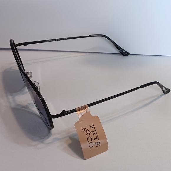 FRYE AND CO. Accessories Nwt Frye And Co Black Semi Gradient